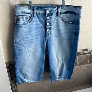 Kancan size 13/30 capris with slight distress